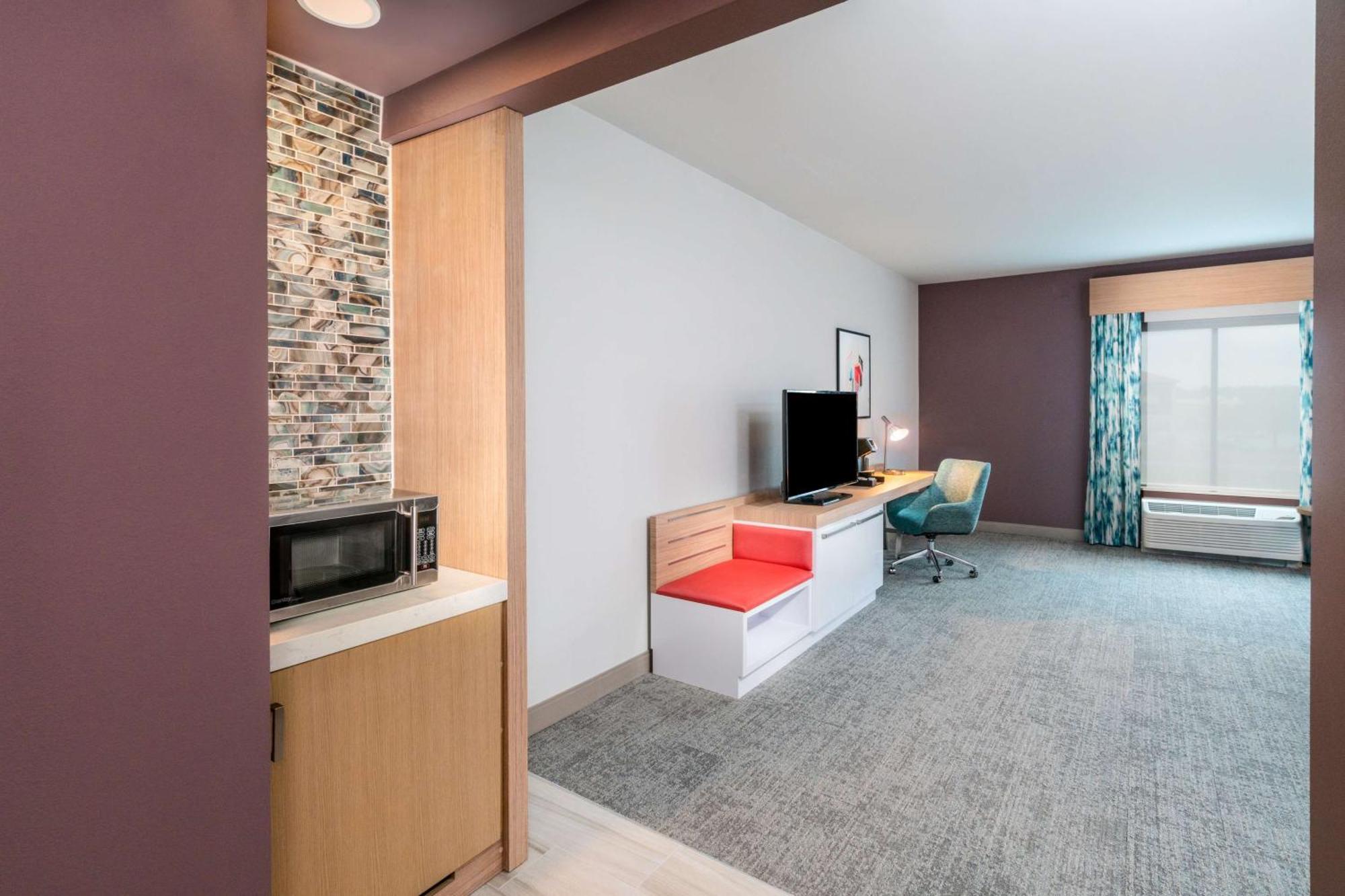Hilton Garden Inn Brunswick Exterior photo